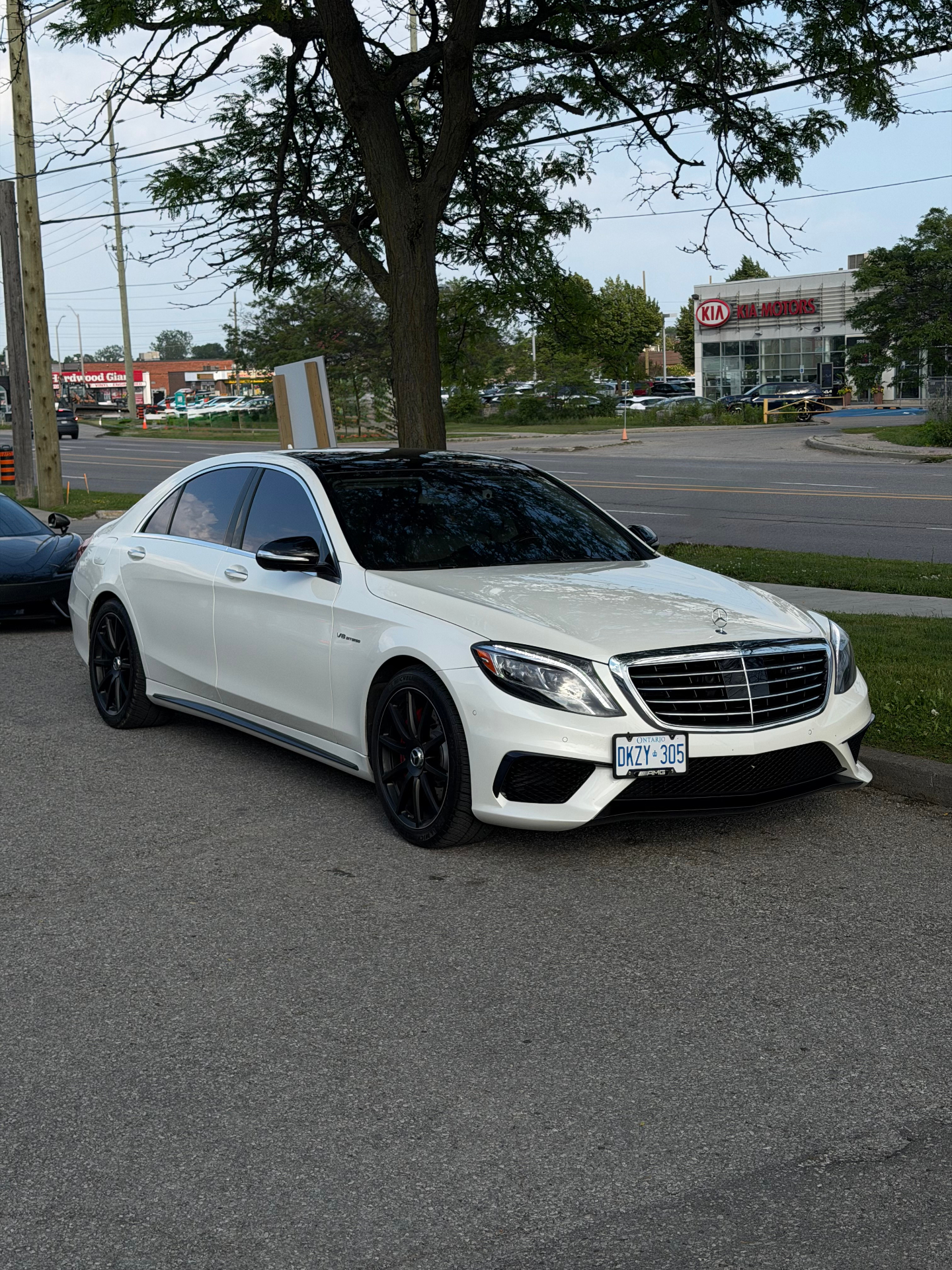 Mercedes S63 AMG